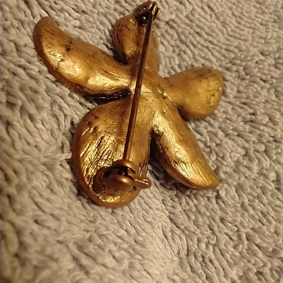 Enamel rhinestone brooch. - Picture 5 of 8